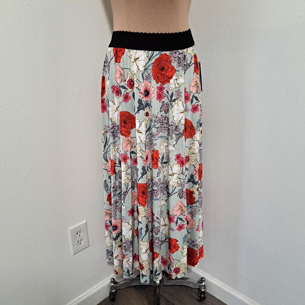 Love Poem Women's Floral Skirt Size XL NWT